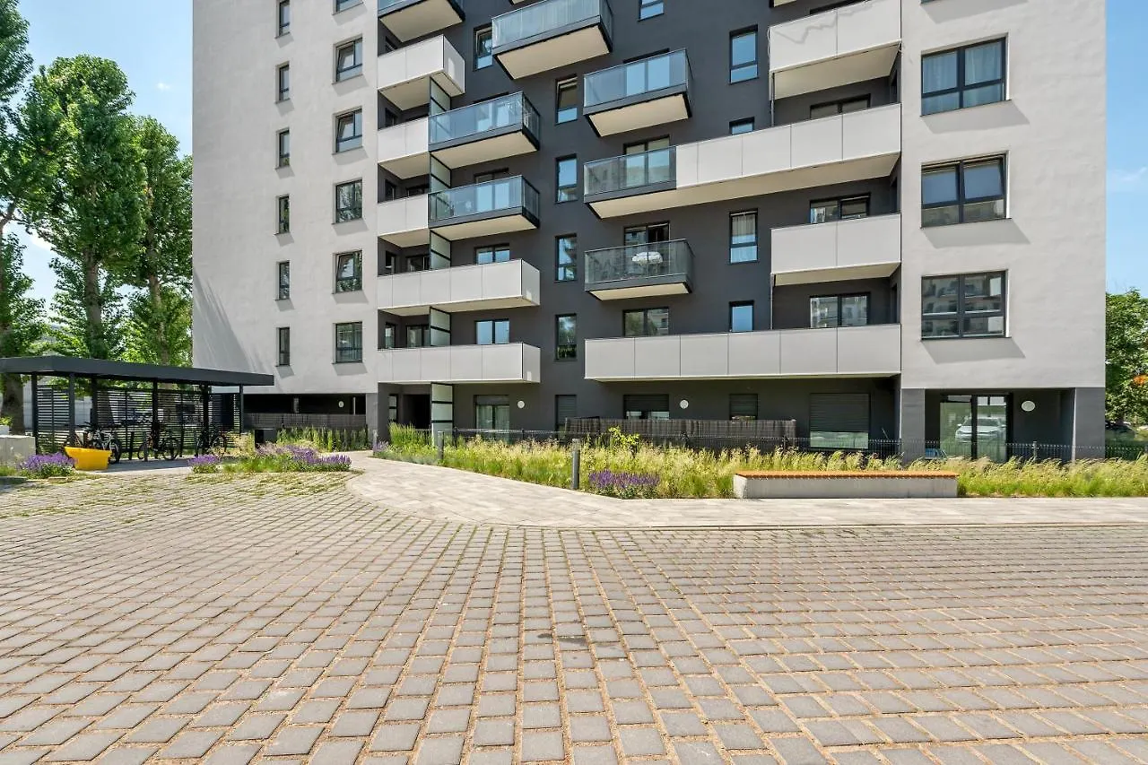 Wave Apartments - Mezzo Гданьск 0*,  Польша